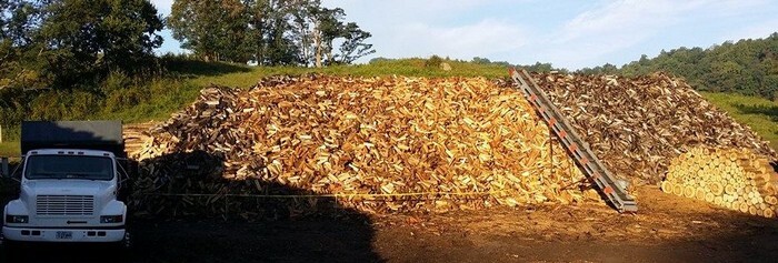 TimCorbinsTreeService: seasoned firewood.